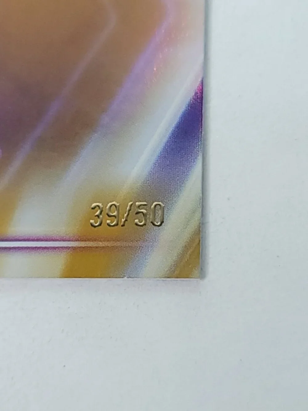 Ennui Topps 2026 Disney Neon Gold Holo Parallel Limited 39/50 - Picture 2 of 4